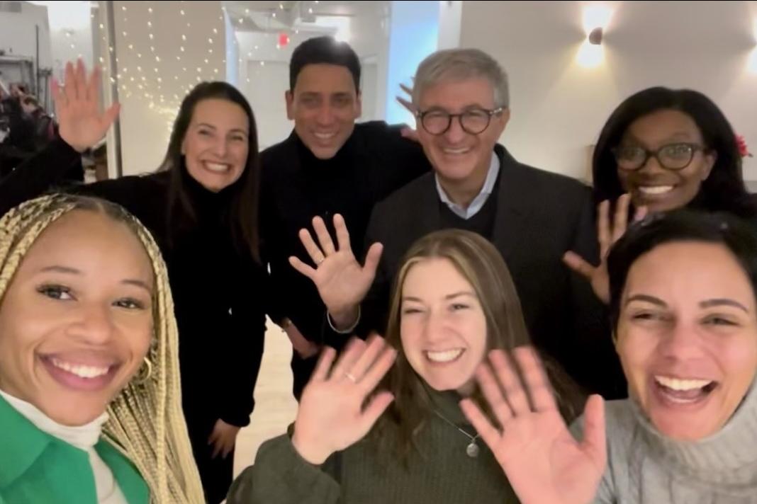 supplier diversity - Estée Lauder team poses with diverse suppliers